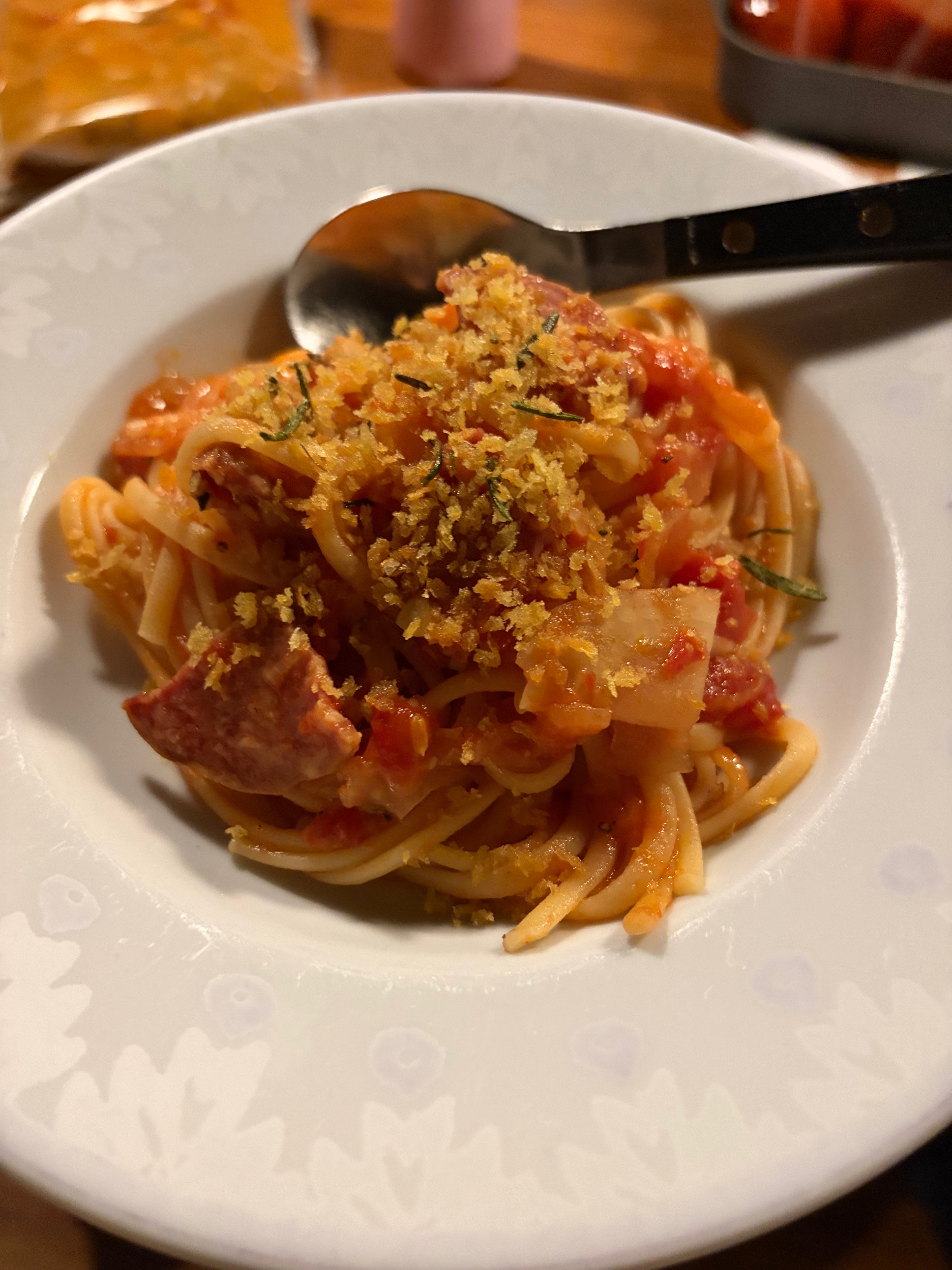 Classico Salami & Tomato Pasta Sauce With Sweet Fennel -  Serves 2